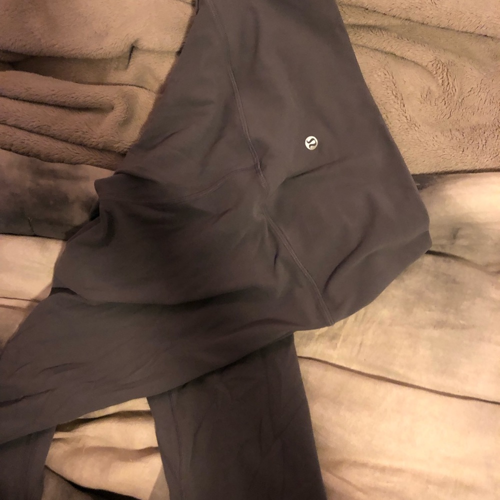 Lululemon grey cropped align leggings